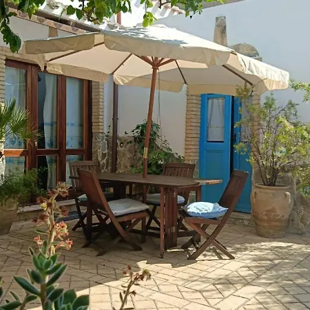 Il Giardino Fiorito דירה מונסרטו